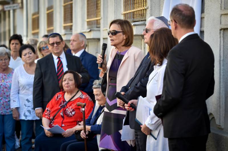 Prof. Dr. Kahán Zsuzsanna